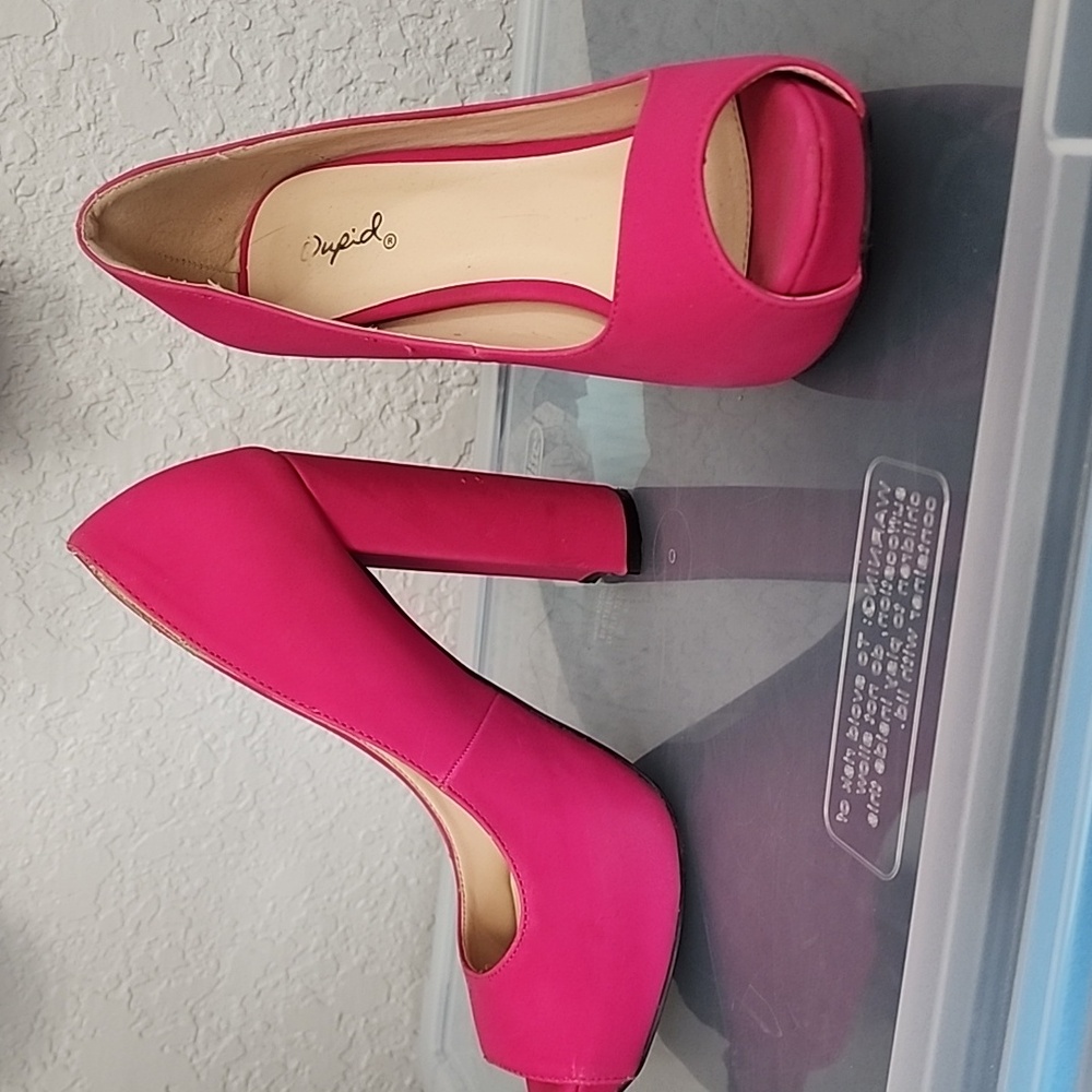 Hot pink peep toe heels